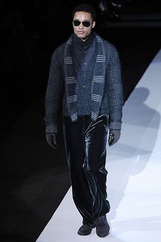 Giorgio Armani / - 2009-2010